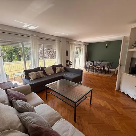 Acogedor En El Centro De Errezubi Apartment *