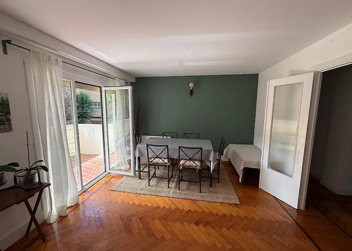 Acogedor En El Centro De Errezubi